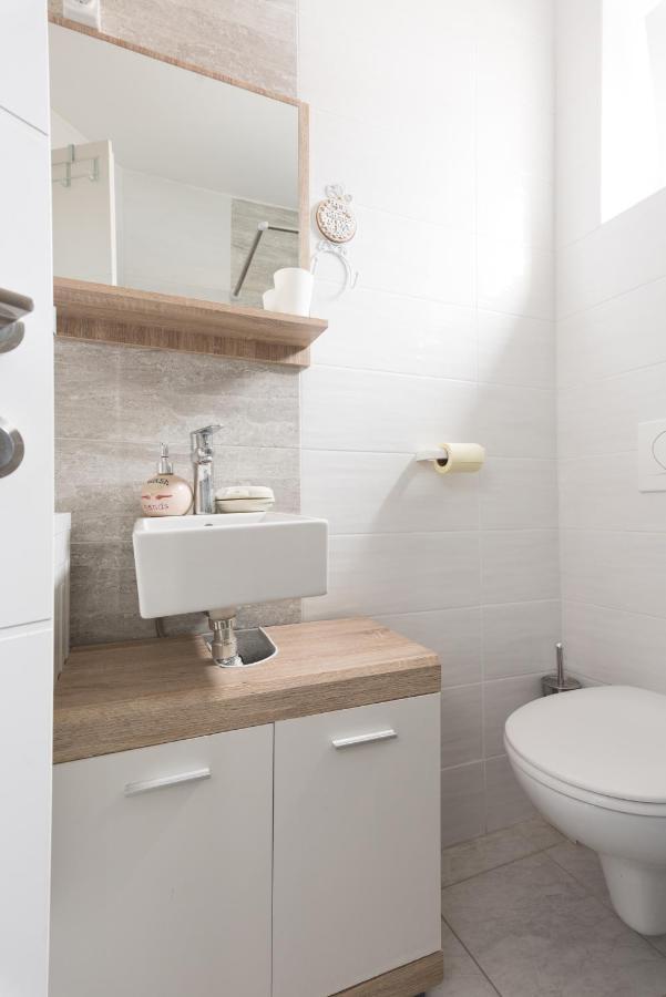 Apartmani Kod Marka Пожега Экстерьер фото